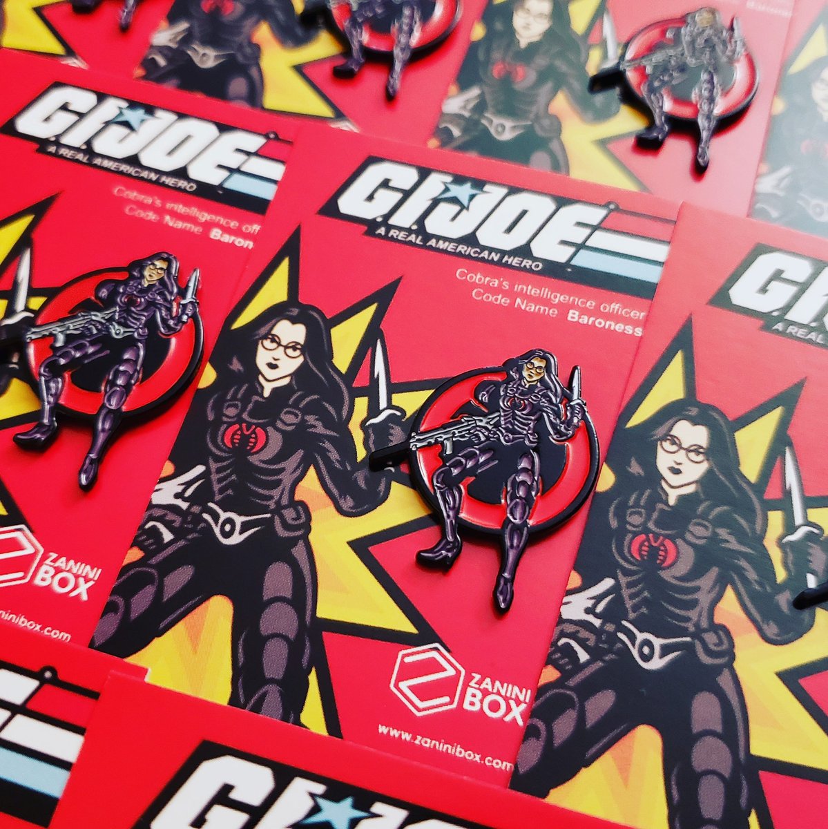 📌 Baroness
📦 October 2020
💻 ZaniniBox.com 
📷 Zanini Team 
⛔ ebay.com/itm/3132380370…

#enamelpin #pincollector #pin #pins #instapin #pinstagram #mysterybox #baroness #gijoecollector #gijoearealamericanhero #gijoe #cobratheenemy #gijoecobratheenemy #gijoenation