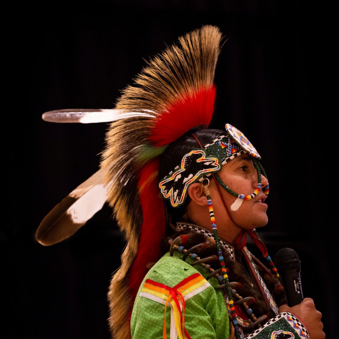 csufalumni's tweet photo. Indigenous Peoples' Day 🌾 🧡 A holiday that celebrates and honors Native Americans and commemorates their shared history and culture. California is among select states that celebrate Indigenous Peoples' Day today. #CSUFculture #CSUFdiversity #CSUFalumni https://t.co/xMRTZKbWNn