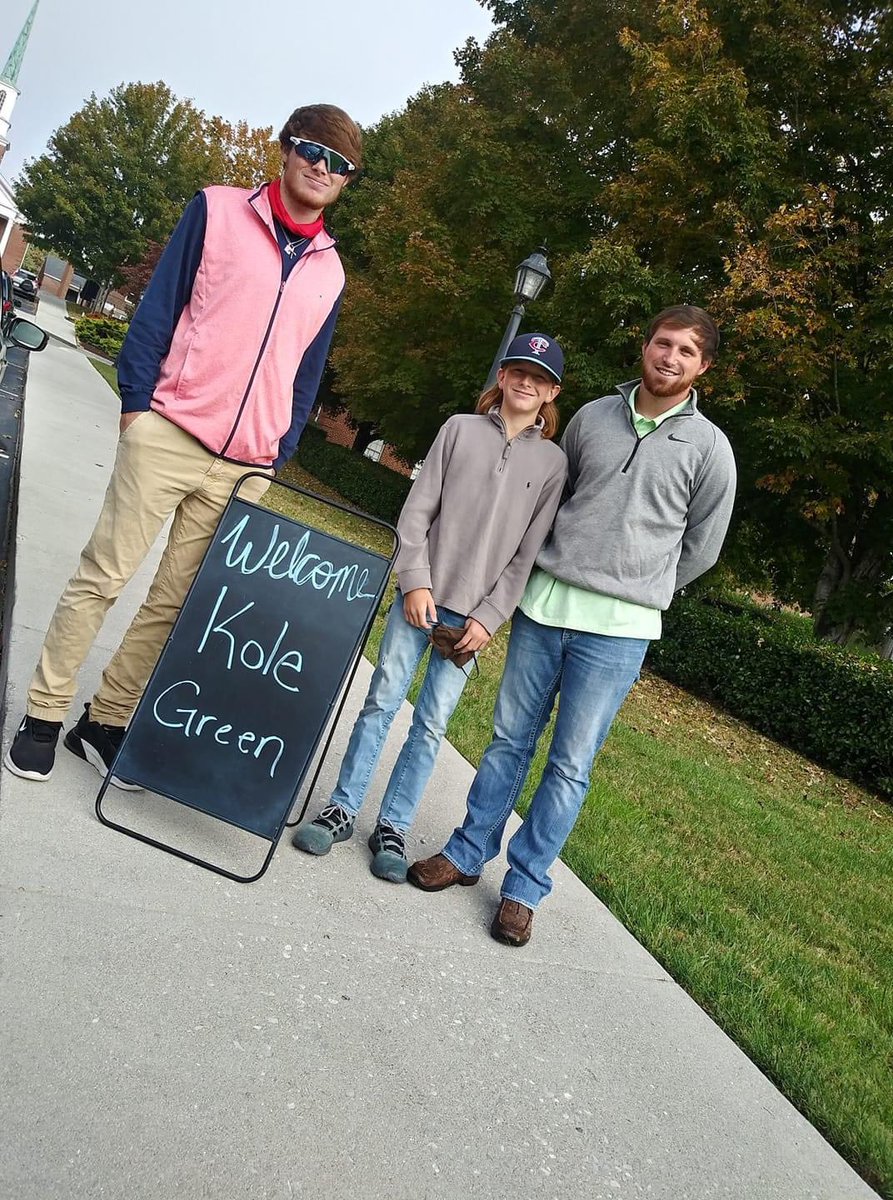 Super proud of <a href="/KoleGreen1/">KG1618⚾️</a> and his recent baseball visit at Johnson University! #TriStars