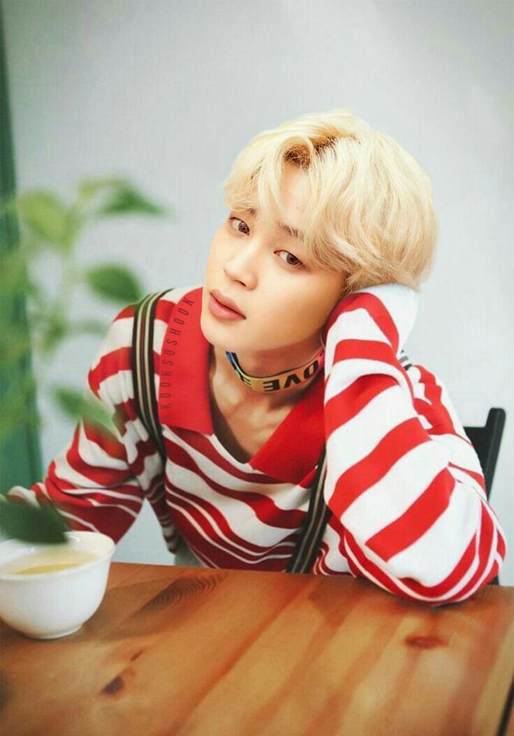 Çemen shii yüzün her daim gülsün güzel melek. Güzel gözlerinden yaşlar umarım sadece mutluluktan akar ömrünün geri kalanında. Ami seni çok seviyor JIMIM              #JIMINDAY #HappyBirthdayJimin  💜 #JIMIM