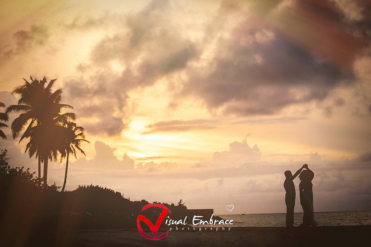 I wanna spend the rest of my sunsets with you #wedding #engagementphotos #engagementphotoshoot #weddinginjamaica #jamaicanwedding