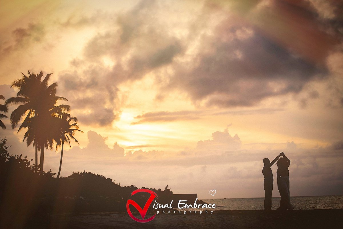 VisualEmbrace's tweet image. I wanna spend the rest of my sunsets with you #wedding #engagementphotos #engagementphotoshoot #weddinginjamaica #jamaicanwedding