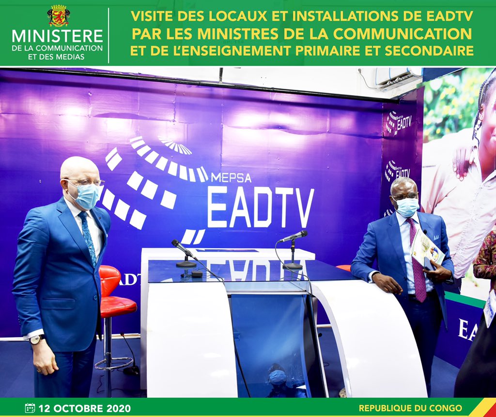 MinistereComCG's tweet photo. Le Ministre de la Communication et des Médias @ThMoungalla, a accompagné le Ministre de l’Enseignement Primaire, Secondaire, Anatole Collinet Makosso, afin de visiter les installations de #EADTV, situées dans les locaux du Lycée de la Révolution. ▶️ https://t.co/94gm2ooHZi https://t.co/C8svZZYdPG