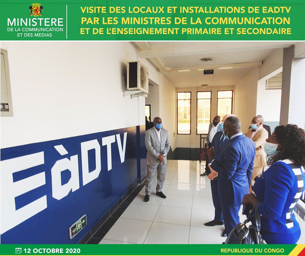 MinistereComCG's tweet photo. Le Ministre de la Communication et des Médias @ThMoungalla, a accompagné le Ministre de l’Enseignement Primaire, Secondaire, Anatole Collinet Makosso, afin de visiter les installations de #EADTV, situées dans les locaux du Lycée de la Révolution. ▶️ https://t.co/94gm2ooHZi https://t.co/C8svZZYdPG