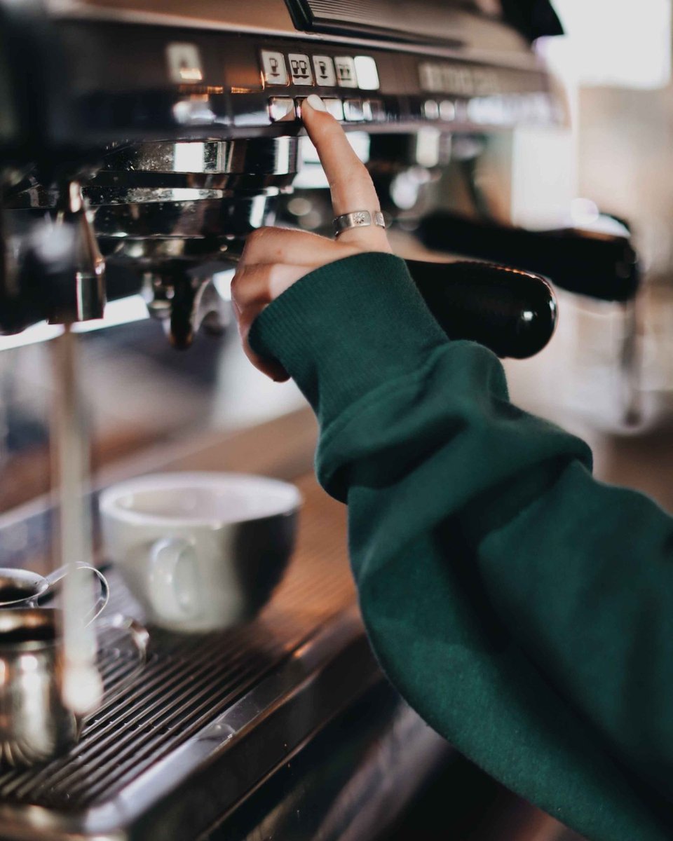 Sometimes all you need is a little push. #MondayMotivation