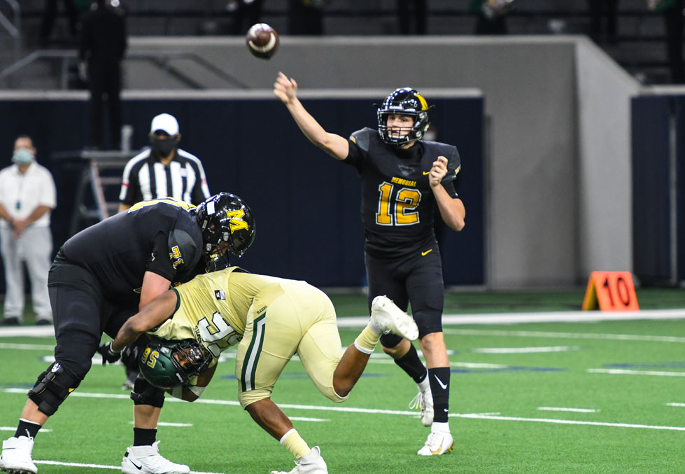 diazvic50's tweet photo. Great game, but we came up short! part 3 @FriscoMemo_FB @FMHSRecruits https://t.co/gUC0X6BUqd