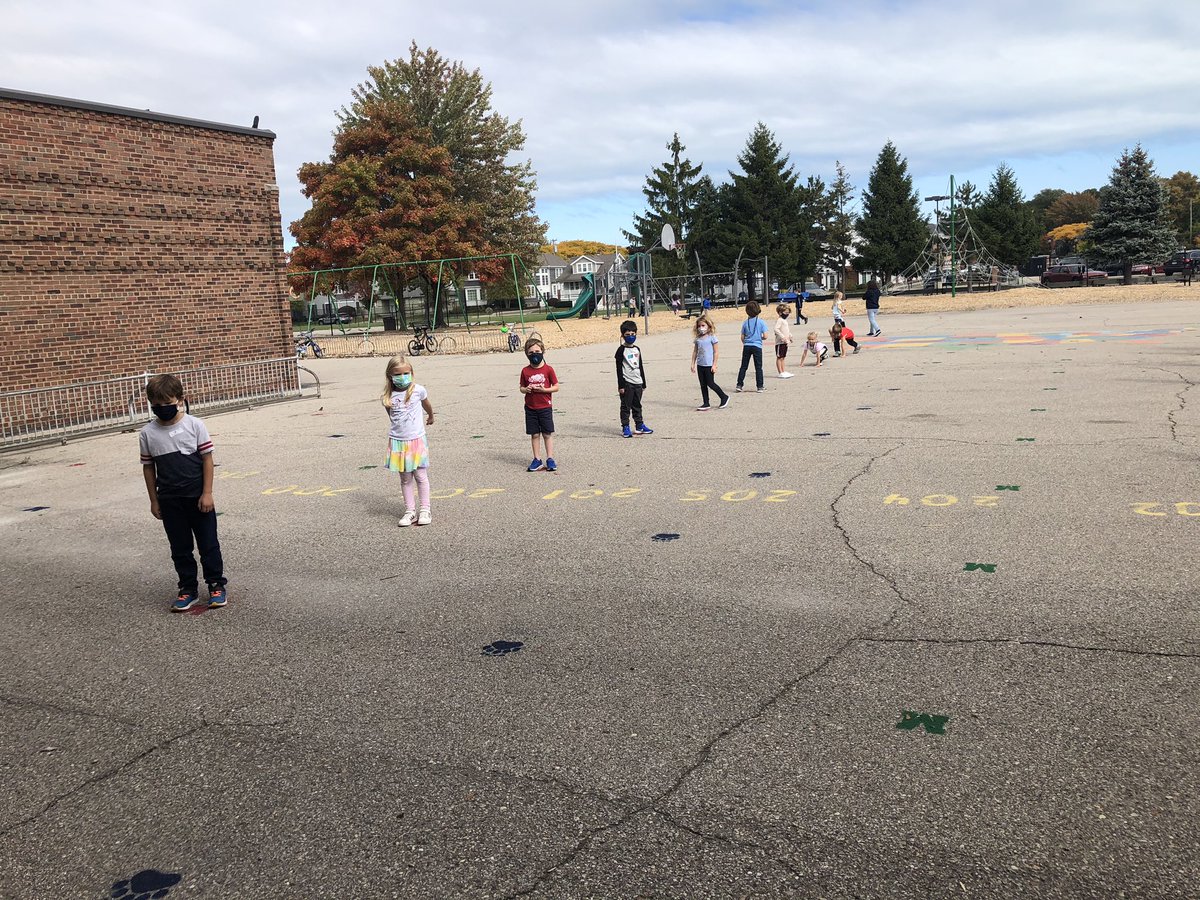 Guess who’s back? Excited for our Y5-2 cohort A group that started today! Looking forward to our next group tomorrow! <a href="/GPSchools/">GPPSS</a> #WeLearnWeLeadWeLift