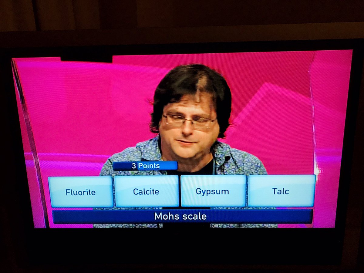 (12/12) Monday = Quiz day! 90 continuous minutes of great British quiz shows. And every once in a while, it pays to be a geologist  (got it after 2)That concludes my  @science_a_thon  #DayOfScience! Hope you enjoyed following my day! Do follow the hashtag the rest of the week!