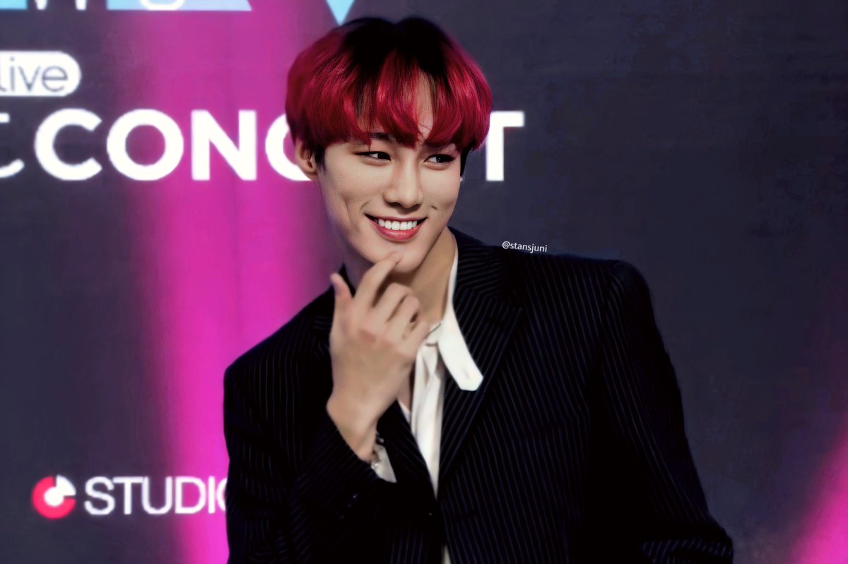 stansjuni's tweet photo. Sexy ๐๏ธ๐๐๏ธ
VAV oncast
201011
@VAV_official @twt_VAV @VavCash #VAV_Oncast #VAV #VAVONCAST https://t.co/VpFXcWyBHt