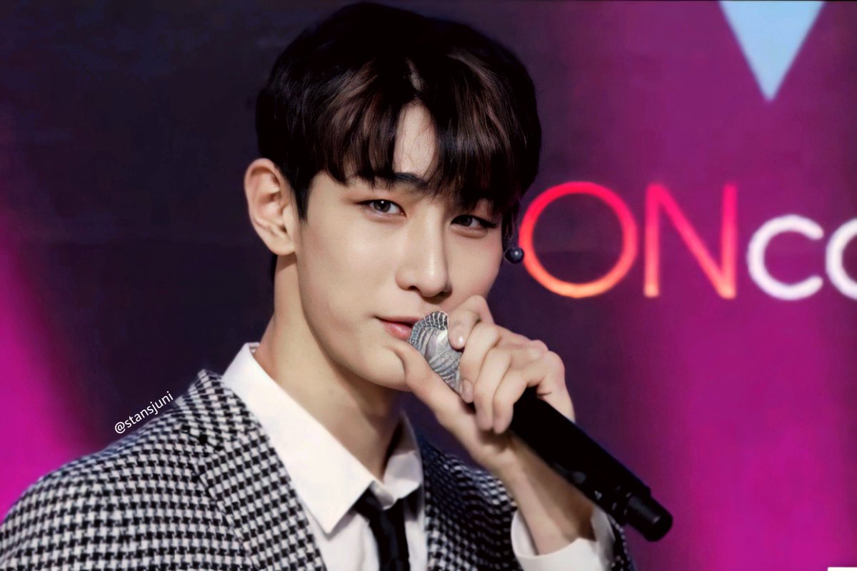 stansjuni's tweet photo. VAV oncast
201011
@VAV_official @twt_VAV @VavCash #VAV_Oncast #VAV #VAVONCAST https://t.co/DDKGnd3fZo