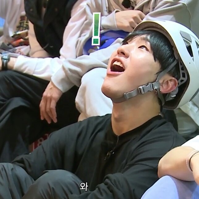 very late my random screenshots from this gose ep (feel free to save anything if u wanna save smth hehe) a thread