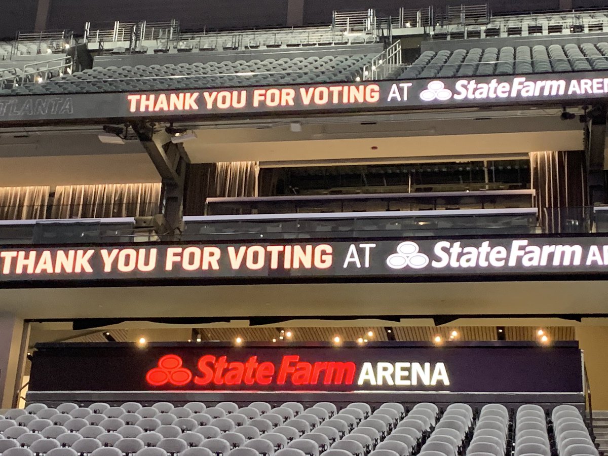 SGWilliams1's tweet photo. Cast my vote at @StateFarmArena. @ossoff @JoeBiden @ReverendWarnock Lines short! #Atlanta #FultonCounty #Pollpic https://t.co/XefYhyifcR