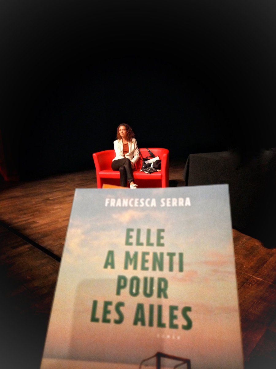 Tamantu piacè di scuntrà ed ascultà à #FrancescaSerra invitata à l'<a href="/UnivCorse/">Università di Corsica</a> pà parlà di u so primu rumanzu 👏