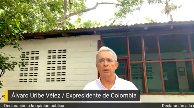 charoguerra's tweet photo. "Debemos insistir en la derogatoria de la @JEP_Colombia y en la reformatoria de los acuerdos de La Habana, salvando el respeto y apoyo a los reinsertados de fue fe": @AlvaroUribeVel https://t.co/aEZIiY4Zdo