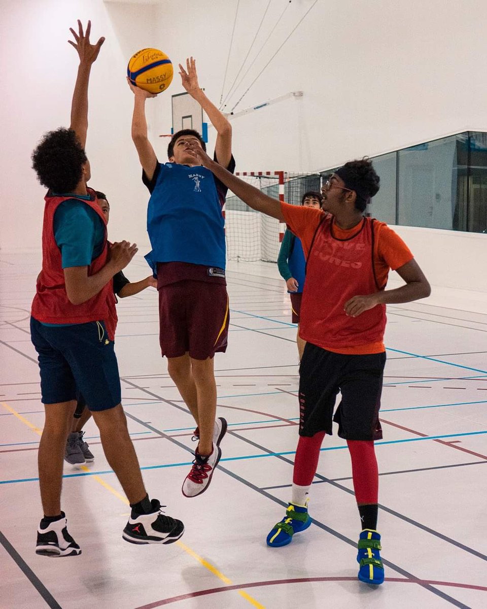 [NOUVEAUTÉ] Le Basket #3X3 s'installe à #Massy ! 📍

Cette saison, la nouvelle discipline olympique s'invite à Atlantis deux fois par semaine pour s'initier, découvrir et se perfectionner. #Basket3X3

⛹️ Ouvert à tous à partir de la catégorie U15.