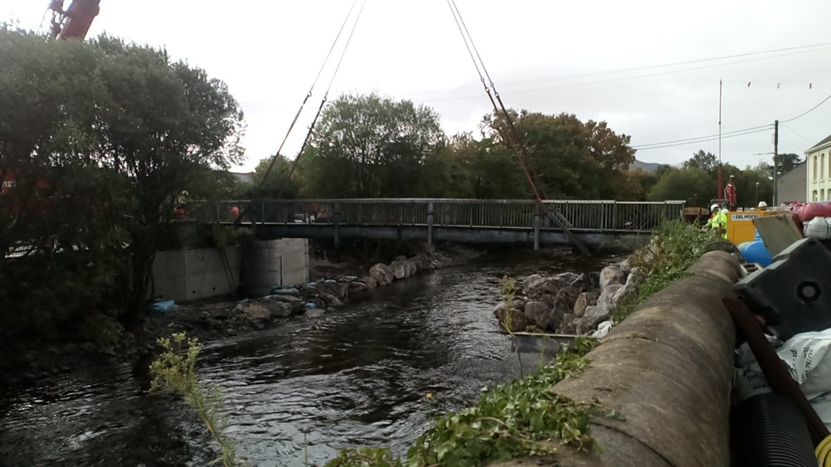 powyshighways's tweet photo. Repair works progressing at Teddy Bear Bridge (Ystradgynlais). Over the weekend the bridge was craned into its temporary position to allow permanent repairs to the river wall and bridge abutments. Thanks to all affected by these works for your patience. #EDS #StormDennis https://t.co/xUHftXIVYI