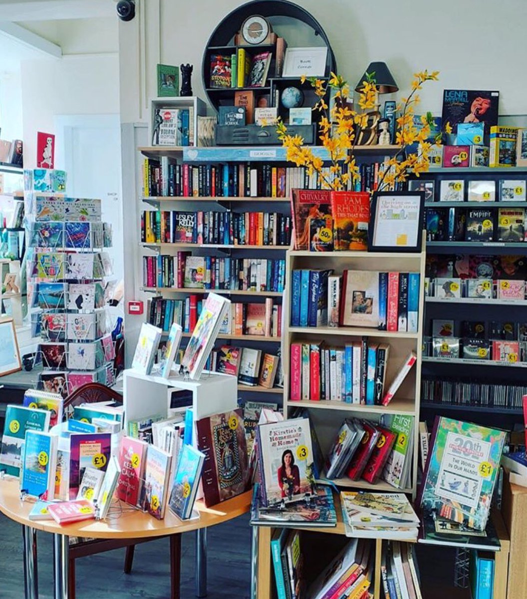 SCHShopHadd's tweet photo. #book time to pop in and browse our books😀 prices from 50p and lots of authors #books #booklovers #read #reading #BookTwitter #haddington #eastlothian #local #charitybooks #charityshop #localshop #charityfinds #lothianloop #hospice #hospicecare https://t.co/r6lliWMarx