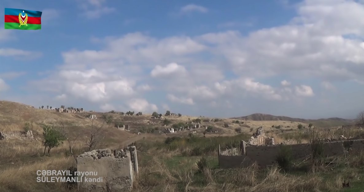 New footage from Süleymanlı is more confirmation of the large advance north to Hadrut-Added roads that Azeri forces are likely using-Azerbaijan has taken 325 sq km of Artsakh, or 2.8%, over the past two weeks  https://twitter.com/RALee85/status/1315653572231655429