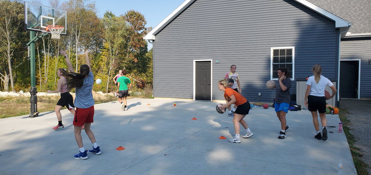 Olivia Stam tweet media