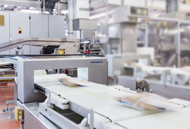 FactoryNOW_'s tweet image. German-owned Minebea Intec is expanding its Solihull site as it prepares to start manufacturing in the UK. The Hamburg-based industrial weighing and inspection technologies specialist will export equipment made at the factory to Germany, France and other global markets #UKmfg🇬🇧