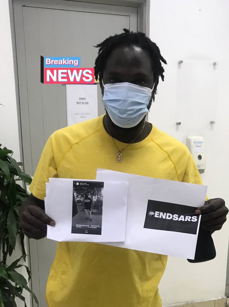 FreemeTast's tweet photo. #EndSarsNow #EndSars #EndBadleaders #Endfakechange 
Sars is not a virus here, our Branded Police Officers kill human for no concrete reasons, no Search warrants at checkpoints or road blocks. 
Pls save a soul today.
#9ja #USA #UAE #MOB #CFC 
Nigeria to the world 🙏🏽 https://t.co/UmV2JLS2K8