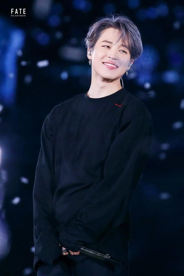 sunshineFelix__'s tweet photo. HAPPY BIRTHDAY JIMIN 
#HappyJiminDay #OurOctoberPrince #OurEternalSerendipity #AngelVoiceJimin
#StageGeniusJimin #HealingFairyJimin
#CutieSexyLovelyJimin #1013FiltersofJimin
#OurSingerJimin #GlobalIconJimin #지민이로_가득한_10월의_감동날 #지민이_덕분에_특별해진_1013 https://t.co/eS2PIByiKW