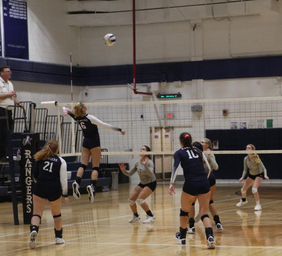 _LanguageForAll's tweet image. Congratulations to our Lady Rangers! They beat San Marcos in 4 sets. Great job ladies, keep going! #wearetsd #rangers #TSDF #tsd #deaf #AustinTX