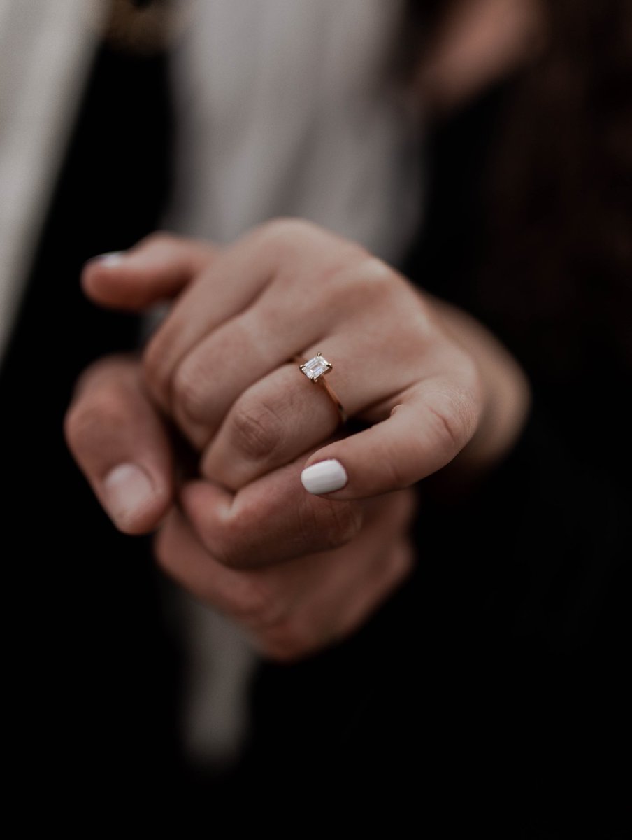marisolharding's tweet photo. brb gotta go become a wifey 😭😭😭 https://t.co/UBFCwjvE1x