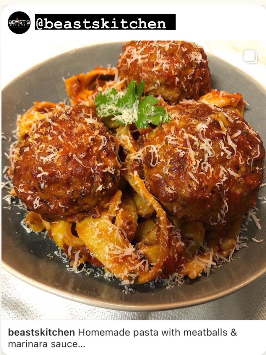 Sibulele_Q's tweet photo. Tonight’s dinner: Homemade pasta with meatballs and marinara sauce #FromBeastsKitchen
https://t.co/kz1N708Xr7 https://t.co/r6RzjIYaPg