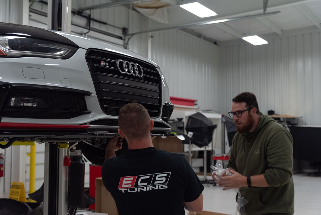 ECSTuning's tweet image. What do you mean you didn&apos;t know about the #b8s4sweepstakes ending on the 19th?? Get those entries in, dude! 

#ecstuning #Stoptech #KWsuspension #liquimoly #HawkBrakes #CSFradiators #Supersprint #Meyle #GriotsGarage #Rotiform #P3Gauges #Tirestickers #TireSource #HengstFilter