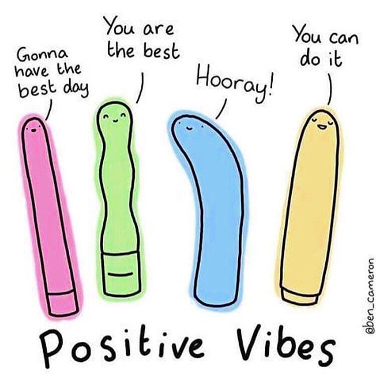 Positive vibes only! #HappyMonday 💛🤪🤣