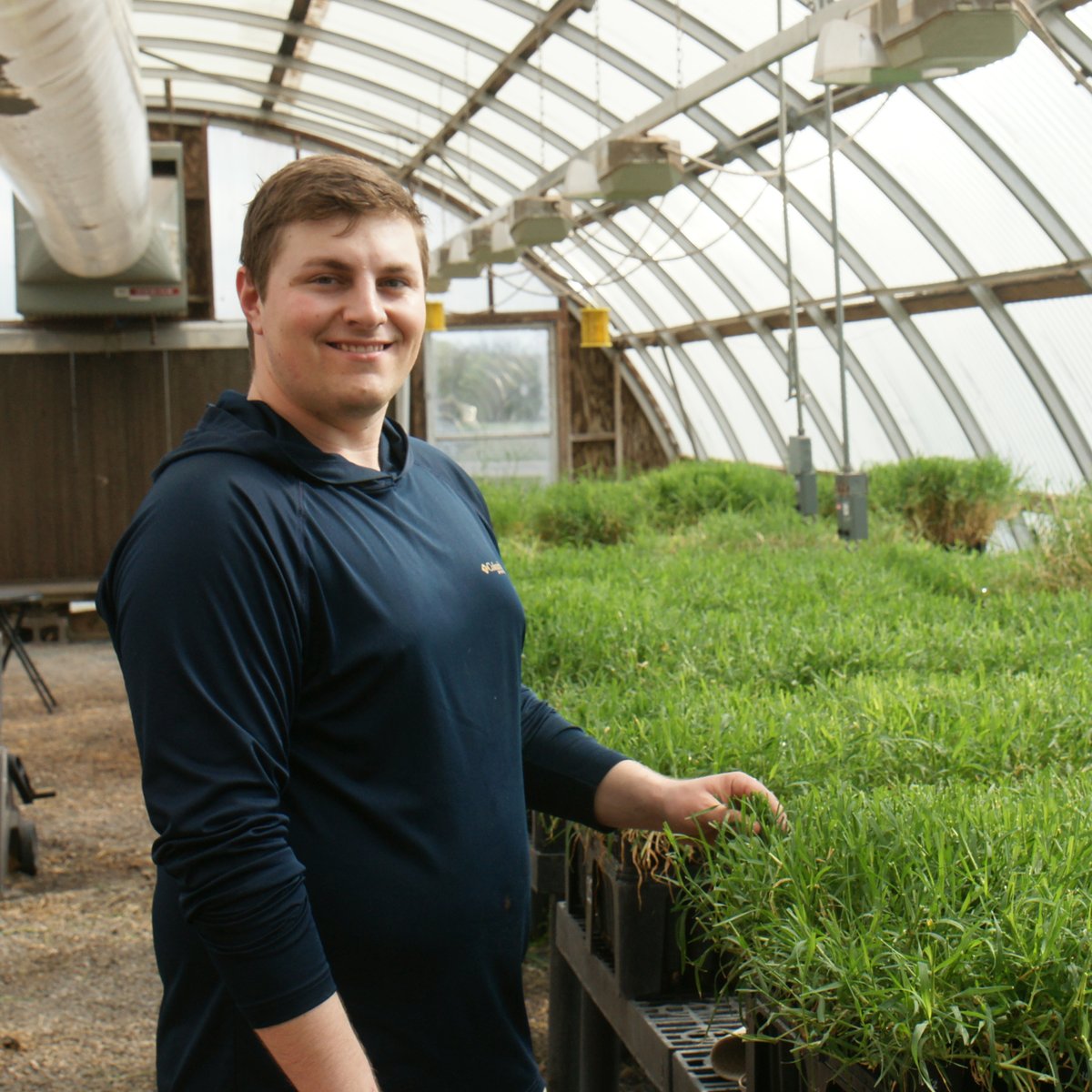 Congratulations to Dr. Ryan Bryant-Schlobohm for completing his Ph.D. under the direction of Dr. Yanqi Wu. Dr. Schlobohm currently works for UPL as a technical service manager in the southern Plains.