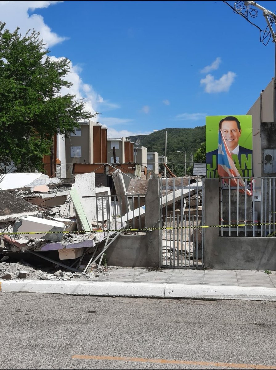 juandalmauPR's tweet photo. Esto me sacudió. #PatriaNueva Guánica https://t.co/hYOuWLS6CK