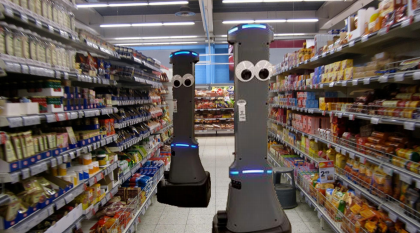 Algo más! Has notado que en algunos supermercados se están usando robots para las labores de los trabajadores que usualmente vemos? JABIL Circuit desarrolla robots para estos propósitos donde, Electrovaya le brinda las baterías necesarias para su correcto desempeño.