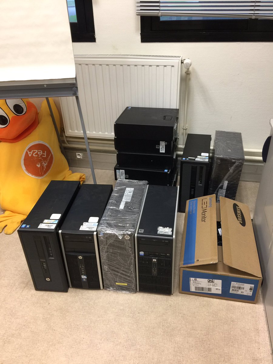 DocISTIA's tweet image. Merci à @AngersMecenat pour ses actions de collecte d’ #ordinateurs pour les étudiants de l’ @UnivAngers et merci @TelelogosAD et #Cegelec pour leurs dons