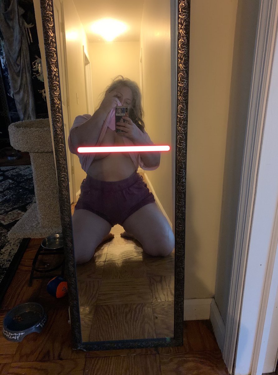 Hellokitti2323's tweet photo. Annyeonghaseyo MyMeowkatz! If you havenβt donβt forget to subscribe to my onlyfans π₯° https://t.co/lD3zxM7dnf
I do custom to feet and more Lewdie things your looking for π
#lewid #onlyFans #feet #hentai #nudie #thickwoman #gamer https://t.co/tbpZUcAiy7