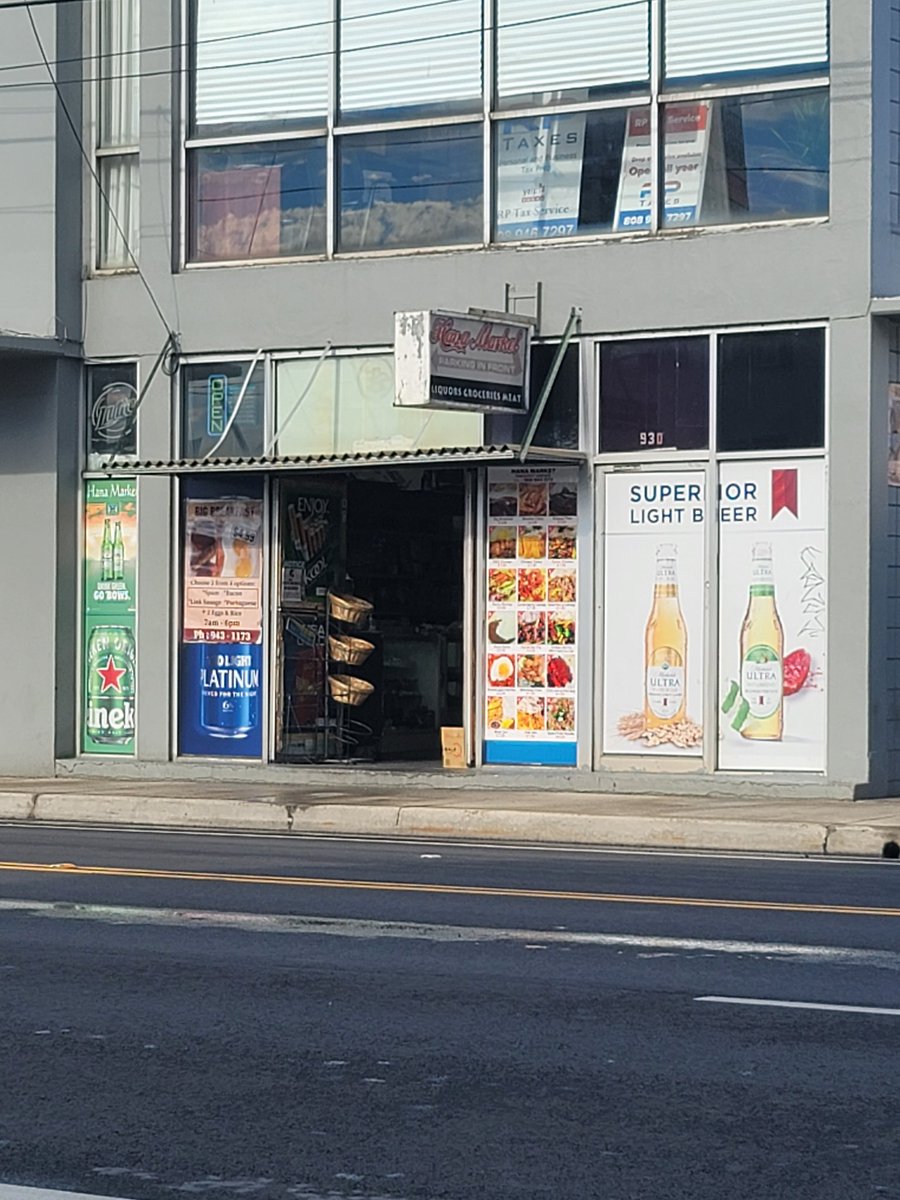 LocalGuysMover's tweet photo. #Vacation #WNC Convenience store  ABC  #Marketplace  favorite breakfast location McCully St, Honolulu, HI 96826
https://t.co/pJs8Q2odu9 Debt free college student @Vito_Bell 
#Grateful I love #moving here in #Paradise #Kahala #Hawaii #FOLLOW radio station @hi93oahu local Hawaii https://t.co/4CKU7YVHUo