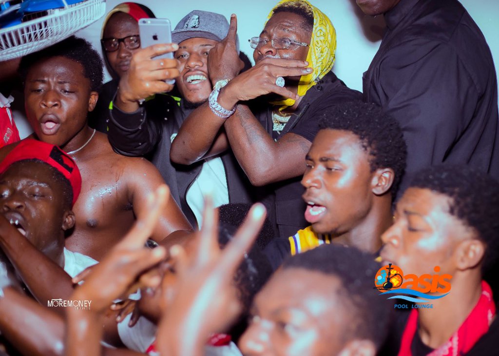 DBLACKGH's tweet photo. Shoutouts to a real 1 @shattawalegh 📣 cc @oasislounge_gh #SM #ShattaWale https://t.co/zN8ywX0JDm
