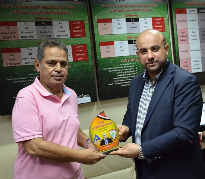 ALDIWANIYAHSC's tweet photo. 🔛 The president visits the Egyptian football association (Pharaohs) 🇪🇬
🔴⚪️#Al_Diwaniya #The_Reds https://t.co/ltHvVCNl6e