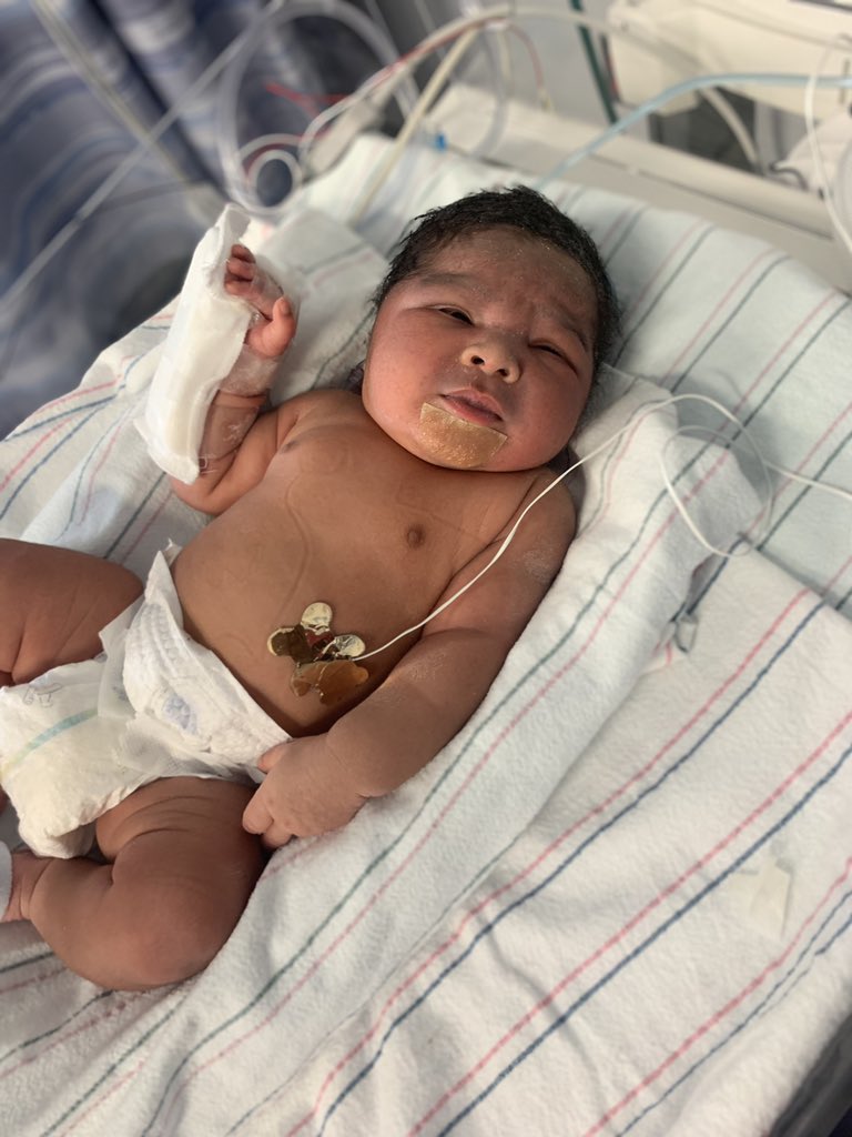 JyrianaaaN's tweet photo. meet my SONshine 💙 dj jr https://t.co/aeMutp0fbn