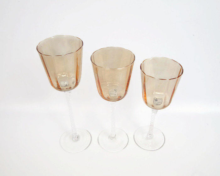 vintagegalleria's tweet photo. Vintage Amber Glass Candle Holders Long Stemmed Set of 3 Blown Glass Amber Hued Bowls Votive Candle Holders https://t.co/LXpQ0FmFQU SHOP LINK IN BIO #levintagegalleria #etsy #amberglass #glasscandleholders #candleholders #longstemmed #setof3 #blownglass #votiveholder https://t.co/VVKScwMM7i