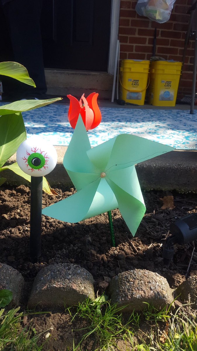 Joe Gibison (@jgibison) on Twitter photo <a href="/BearCreekES/">BearCreekES</a> artists made some super impressive pinwheels for the Pinwheels for Peace Project. Great job! @visualartsbcps #kineticart #imaginewhirledpeace <a href="/BearCreekES/">BearCreekES</a> artists made some super impressive pinwheels for the Pinwheels for Peace Project. Great job! @visualartsbcps #kineticart #imaginewhirledpeace