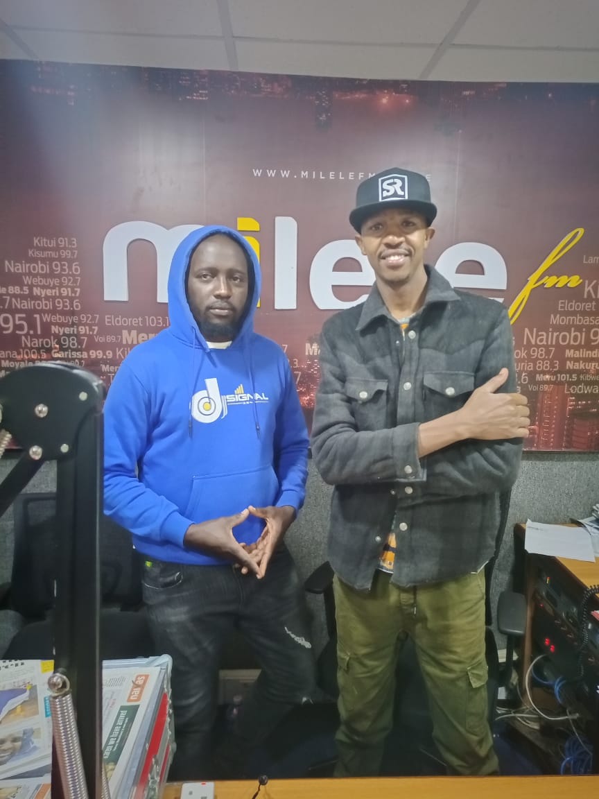 Milele_FM's tweet photo. Acha sasa tutese ndani ya #ReggaezoneMilele hadi che na @kevinkuria17  pamoja na @djsignal254 .Unataka kuchezewa ngoma gani? @Milele_FM https://t.co/hdHBDV417n
