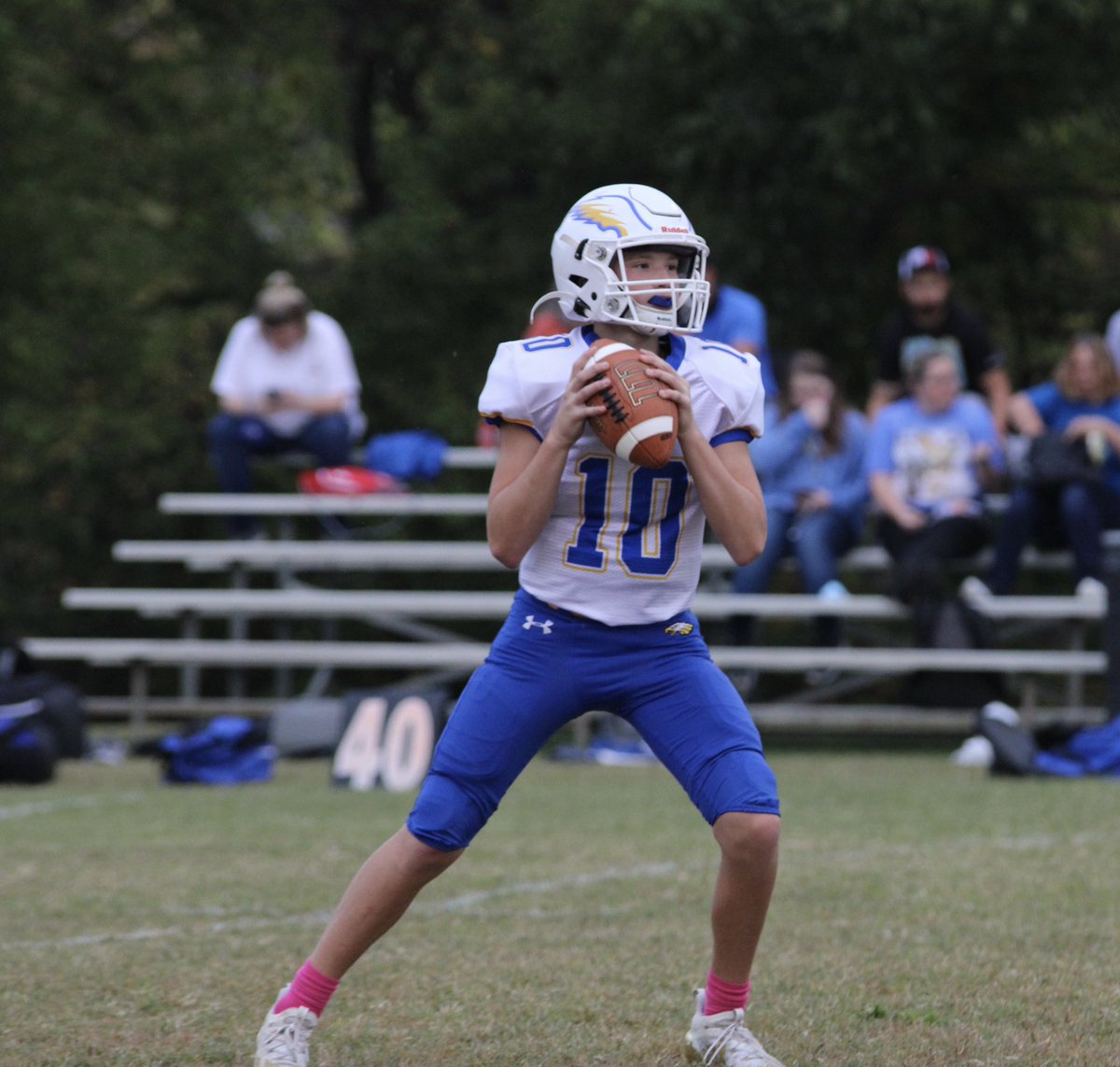 ByNoahTaylor's tweet photo. Our @lafollettepress Players of the Week are out!

@Jacksboro_Fball QB Landen Hensley tossed a game-winning, 90-yard touchdown pass to Blake Albright with 12 seconds left to lift the Eagles past Dayton City, while @jellicofootbal1’s Jason Kennedy caught a touchdown vs Wartburg. https://t.co/VtoX51qsSl