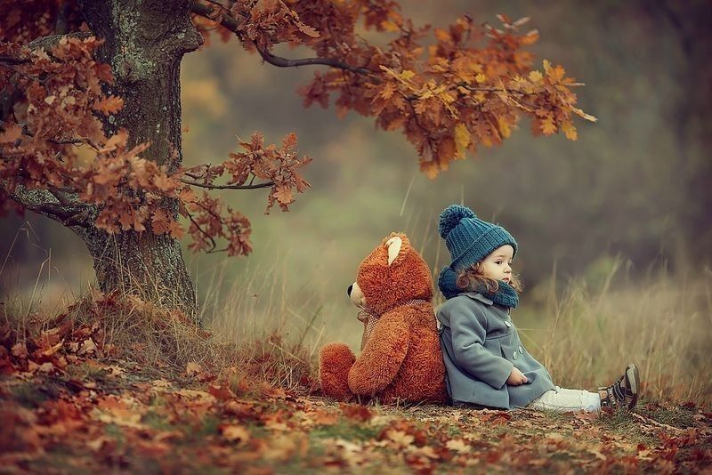 Я люблю тебя. Даже если у меня нет настроения. Даже если на дворе осень. Даже если за окнами разные города. Я люблю тебя... ❤
                                               Н. Спаркс