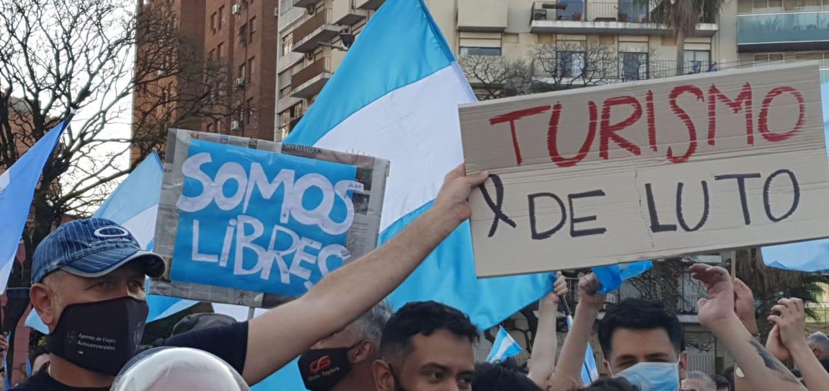 agenciasVyT's tweet photo. #12o el turismo autoconvocado hoy se hizo presente en cada punto del país. #turismodeluto #SalvemosAlTurismo
@MatiasLammens https://t.co/e8NmE13bU9