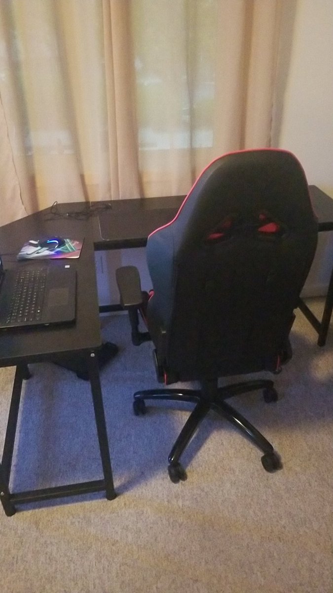 viking2518's tweet image. Got my beautiful desk the other night 😍😍😍🥵. Purchased from @esportsfurnish. They are a great site with amazing gaming chairs, desks and accessories. Go check them out and use code "VIKING" at checkout for 10% off. #ESFfam