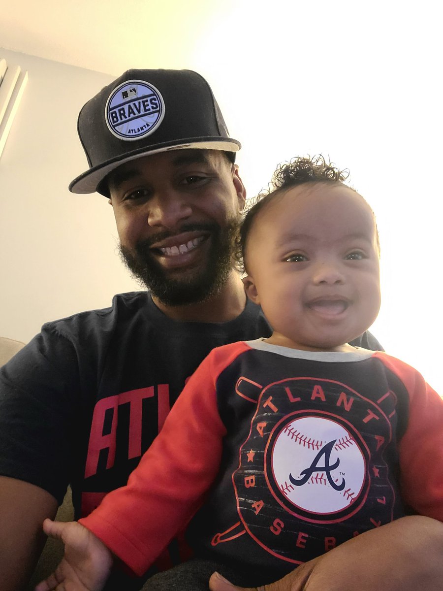MR_ZUZU's tweet photo. @Jonathan_Brimer Reppin From Rhode Island #RepTheA #Braves #WDIK https://t.co/vhHiMBFjxl