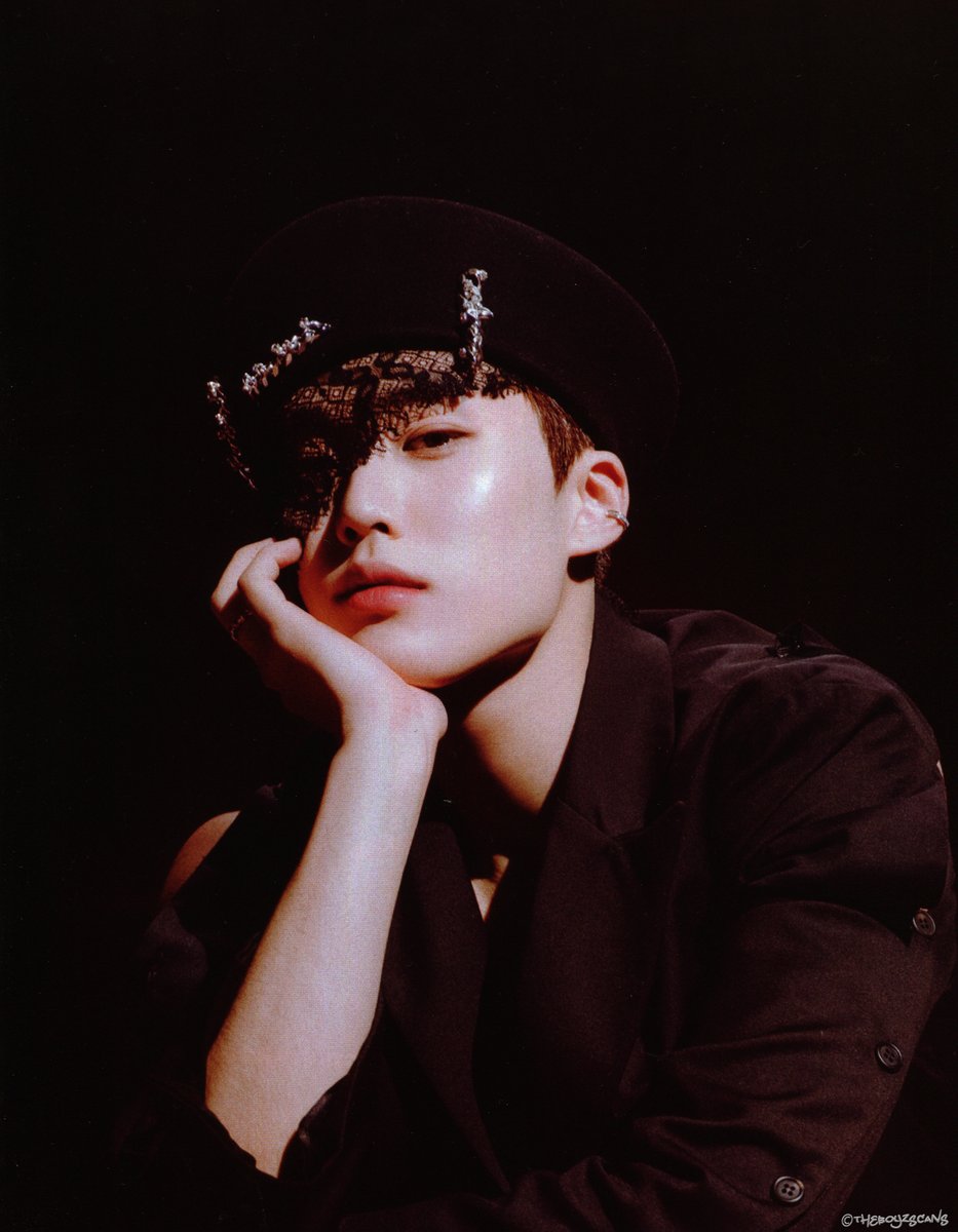 theboyzscans's tweet photo. The Boyz - The Stealer
♦️Trick ver.
♣️ jacob scan ♣️
#jacobsc #tbzscan https://t.co/YxSEVMVxs5