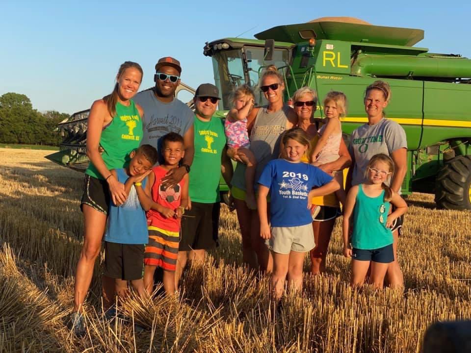 CaseyWalkup's tweet photo. Happy National Farmers Day from our @JohnDeere #faRmfamiLy to you!!! https://t.co/pJD1J9QHUR